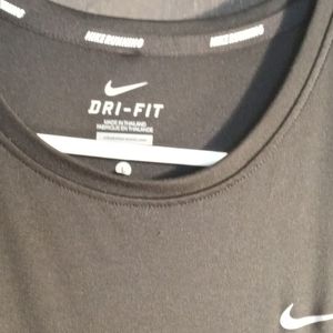 Nike Dri-Fit Short Sleeve Top